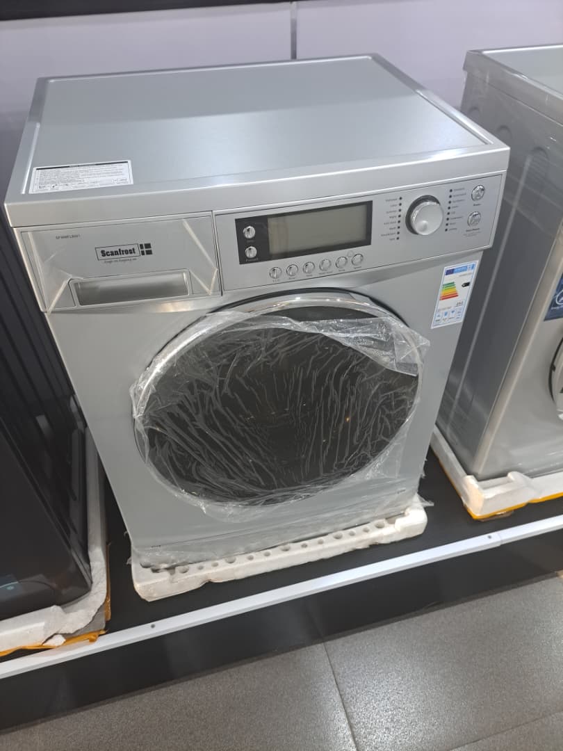 Scanfrost front load washing machine SFWMF800I 8KG